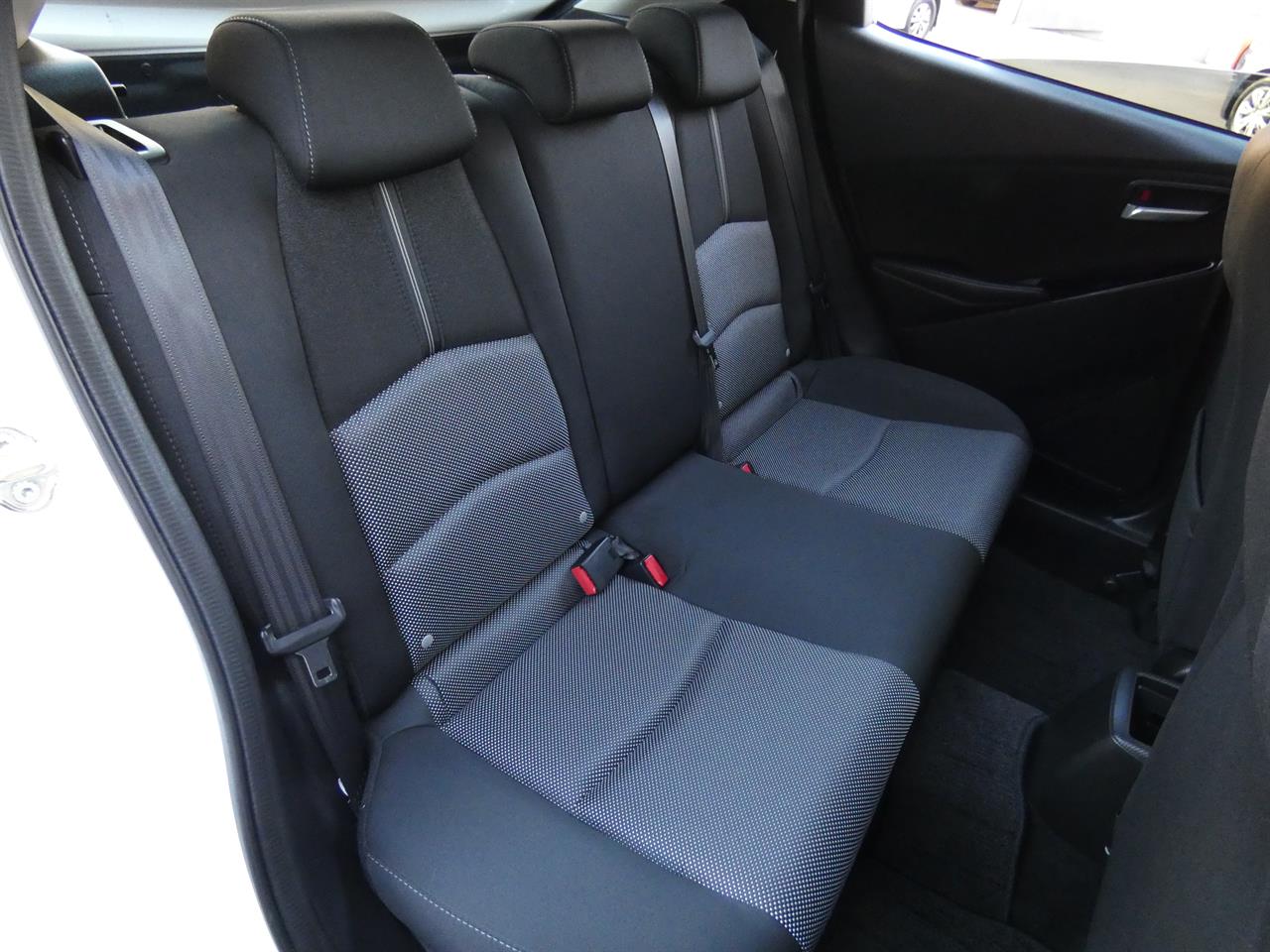 2017 Mazda DEMIO