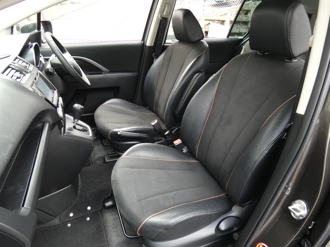 2016 Mazda Premacy