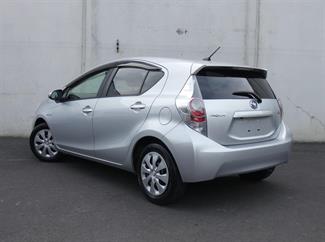 2014 Toyota AQUA - Thumbnail