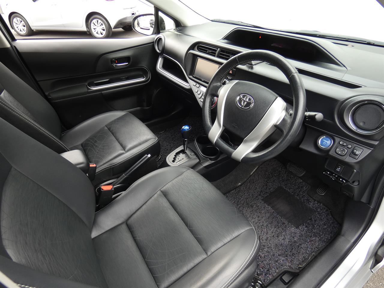 2014 Toyota AQUA