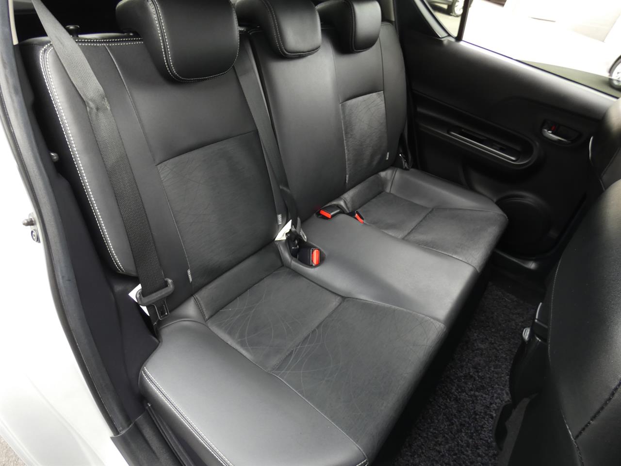 2014 Toyota AQUA