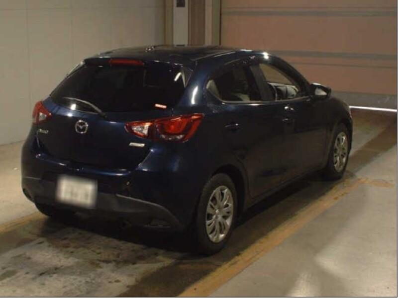 2016 Mazda DEMIO