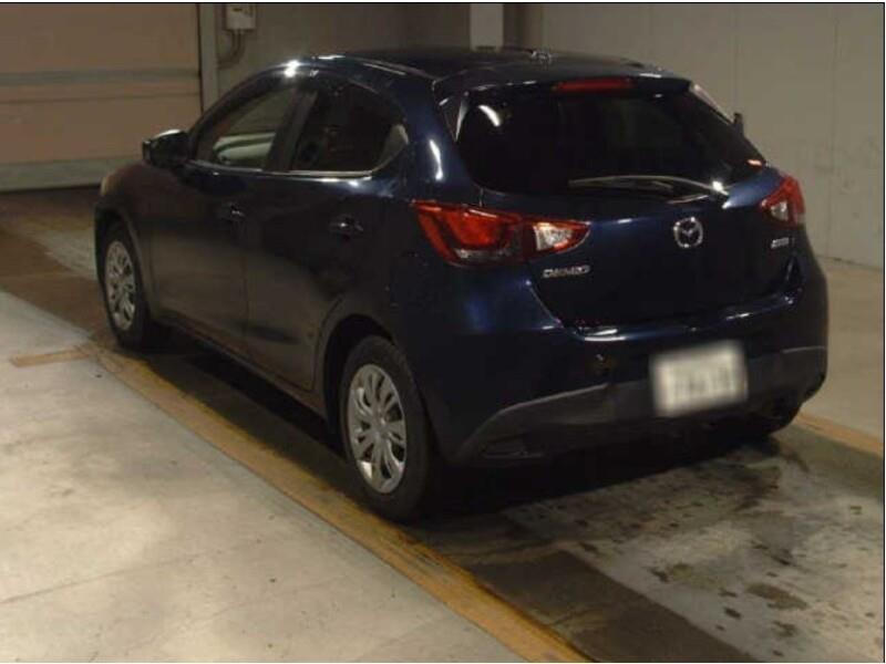 2016 Mazda DEMIO