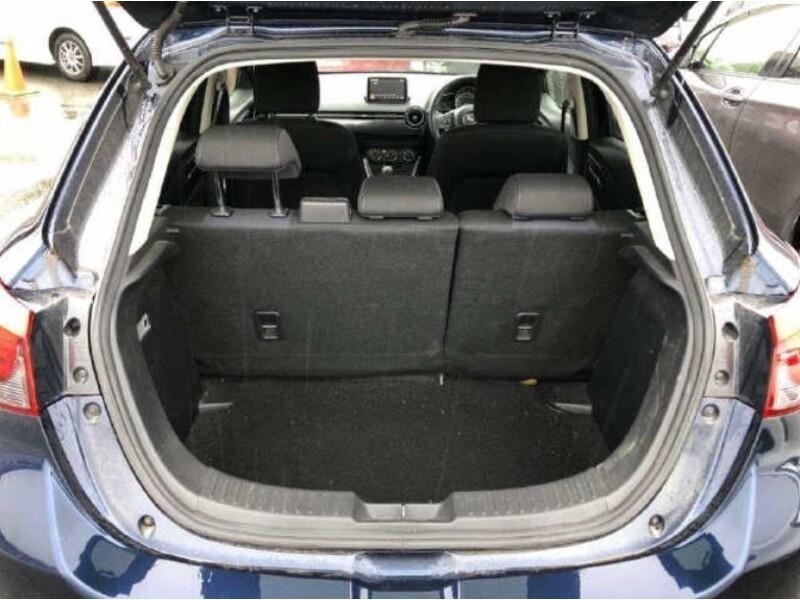 2016 Mazda DEMIO