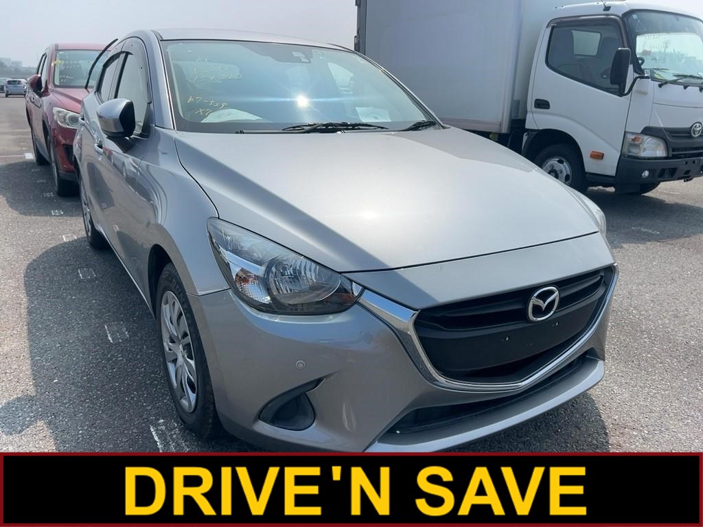 2016 Mazda DEMIO