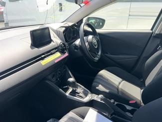 2020 Mazda 2 - Thumbnail