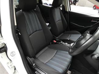 2016 Mazda DEMIO - Thumbnail