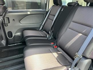 2018 Nissan SERENA - Thumbnail