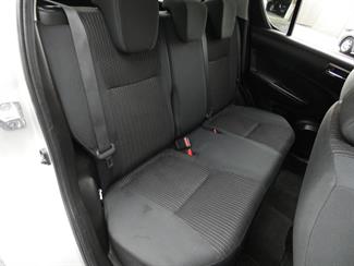 2015 Suzuki Swift - Thumbnail