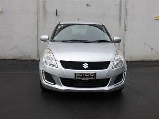 2015 Suzuki Swift - Thumbnail