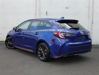 2019 Toyota COROLLA - Thumbnail
