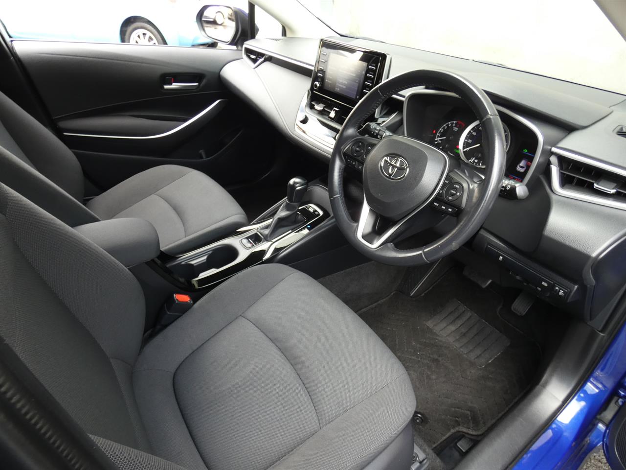 2019 Toyota COROLLA