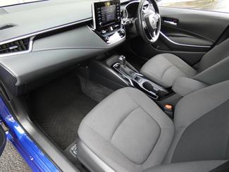 2019 Toyota COROLLA - Thumbnail
