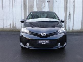 2014 Toyota VITZ - Thumbnail