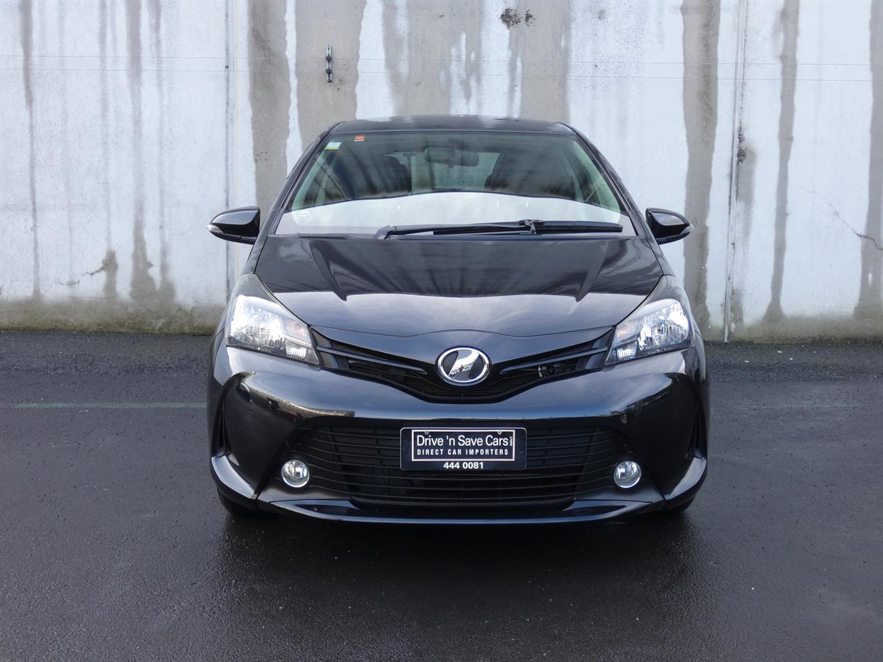 2014 Toyota VITZ