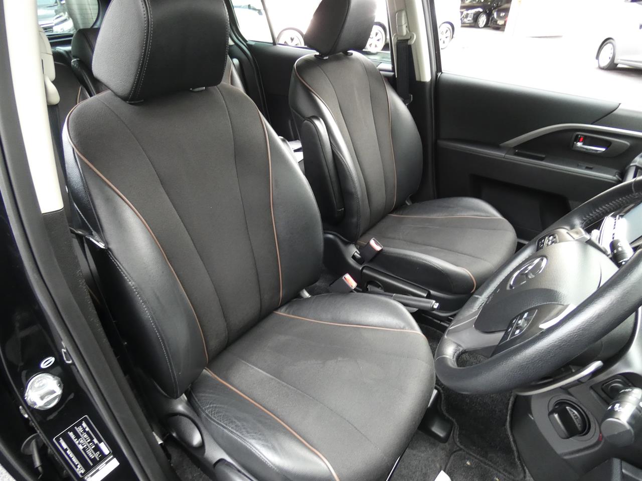 2016 Mazda Premacy