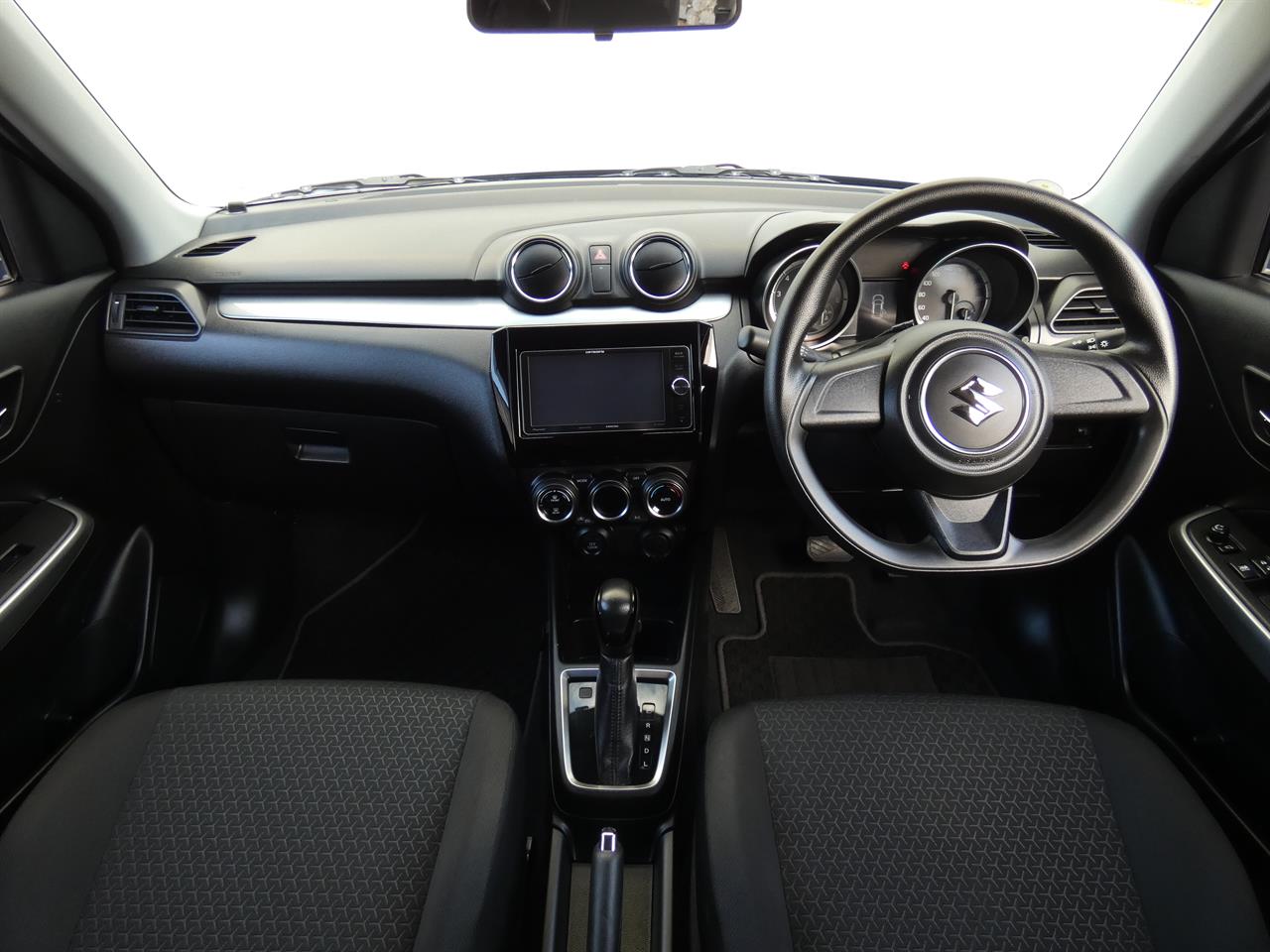 2019 Suzuki SWIFT