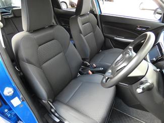 2019 Suzuki SWIFT - Thumbnail