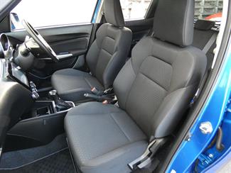 2019 Suzuki SWIFT - Thumbnail