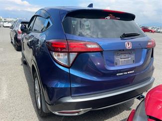 2015 Honda Vezel - Thumbnail