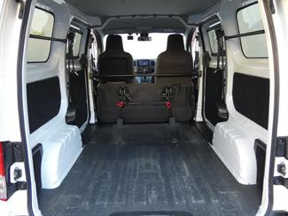 2020 Nissan NV200 - Thumbnail