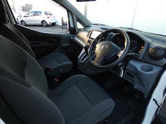 2020 Nissan NV200 - Thumbnail