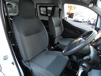 2020 Nissan NV200 - Thumbnail