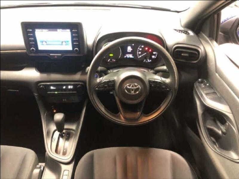 2021 Toyota YARIS