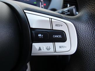 2020 Honda FIT - Thumbnail
