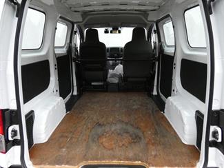 2020 Nissan NV200 - Thumbnail
