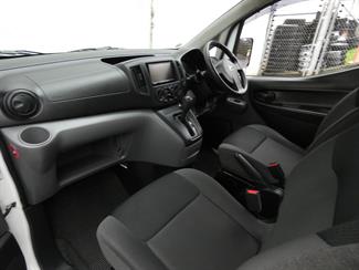 2020 Nissan NV200 - Thumbnail