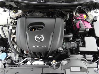 2021 Mazda 2 - Thumbnail