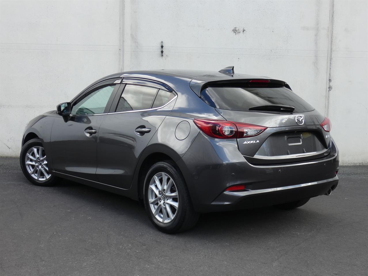 2019 Mazda AXELA