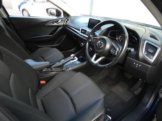 2018 Mazda AXELA - Thumbnail