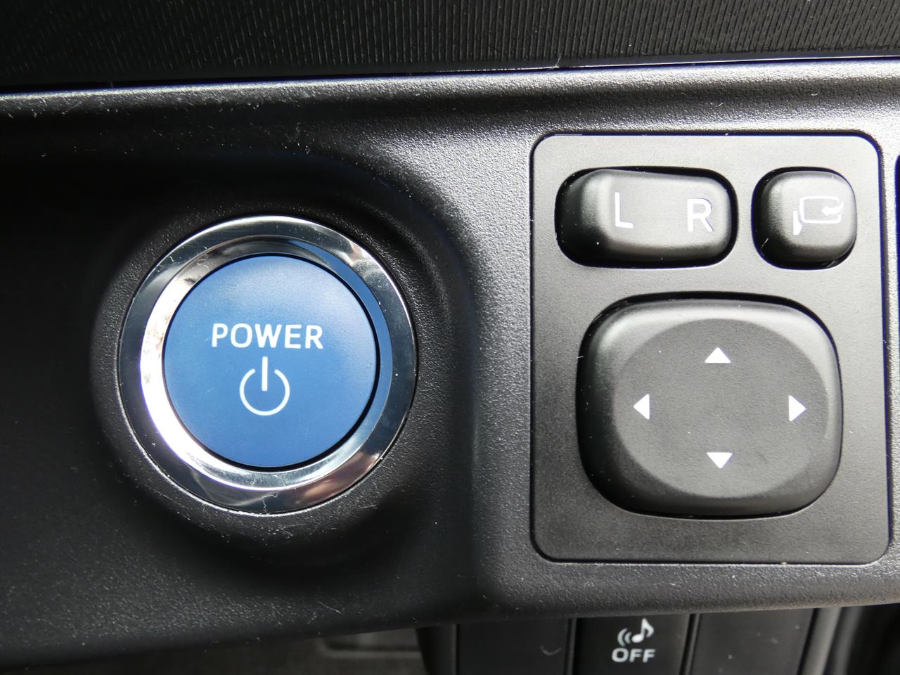 2014 Toyota AQUA