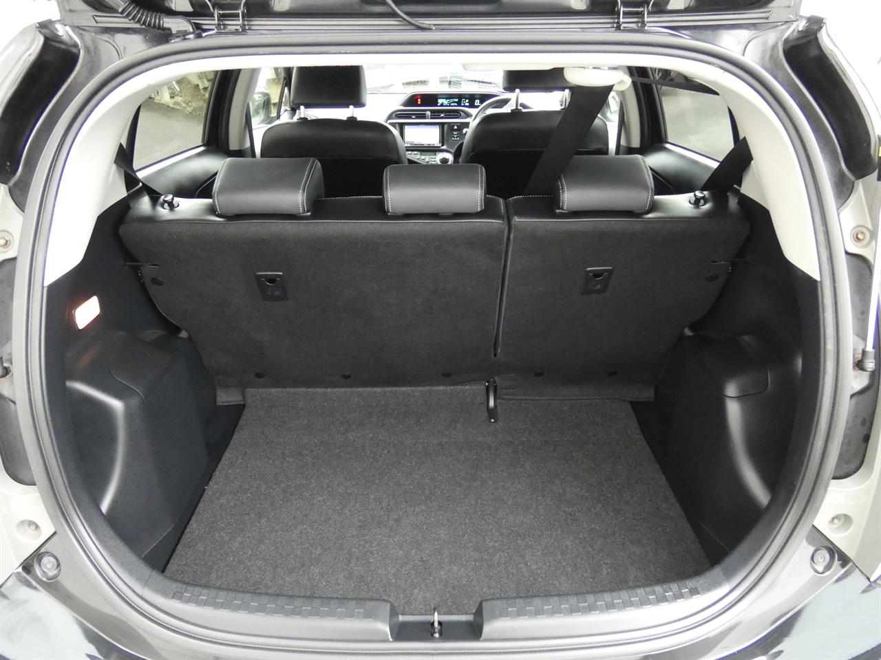 2014 Toyota AQUA