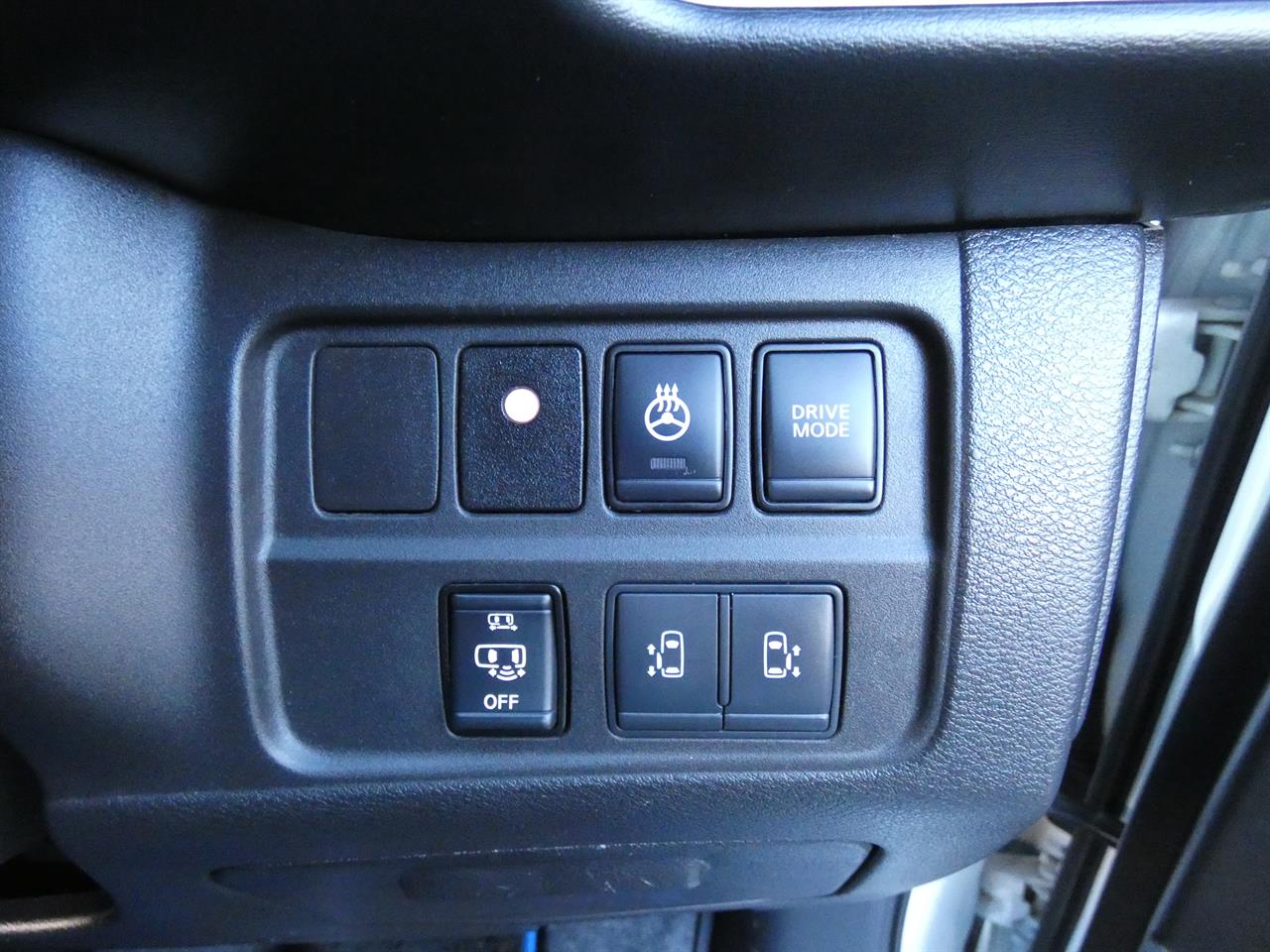 2019 Nissan SERENA