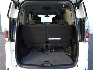 2019 Nissan SERENA - Thumbnail