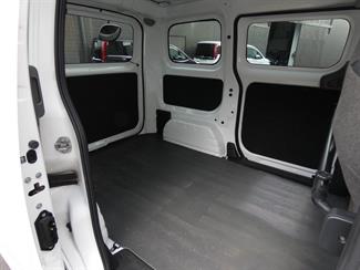 2021 Nissan NV200 - Thumbnail