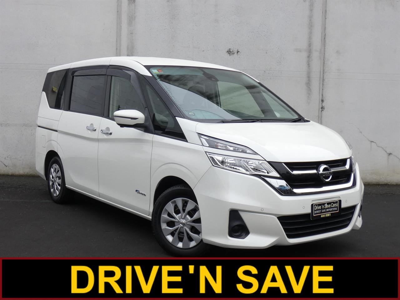 2016 Nissan SERENA