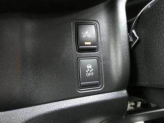 2016 Nissan SERENA - Thumbnail