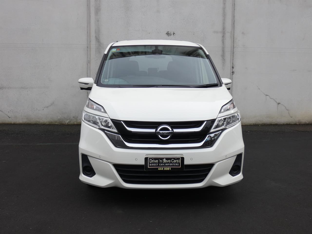 2016 Nissan SERENA