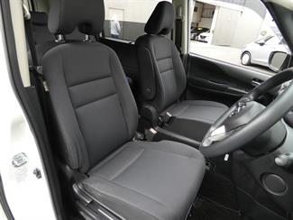 2016 Nissan SERENA - Thumbnail