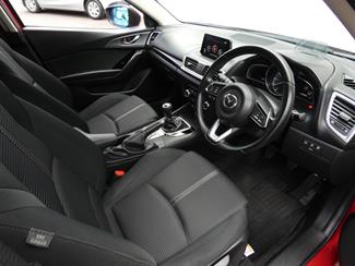 2018 Mazda AXELA - Thumbnail
