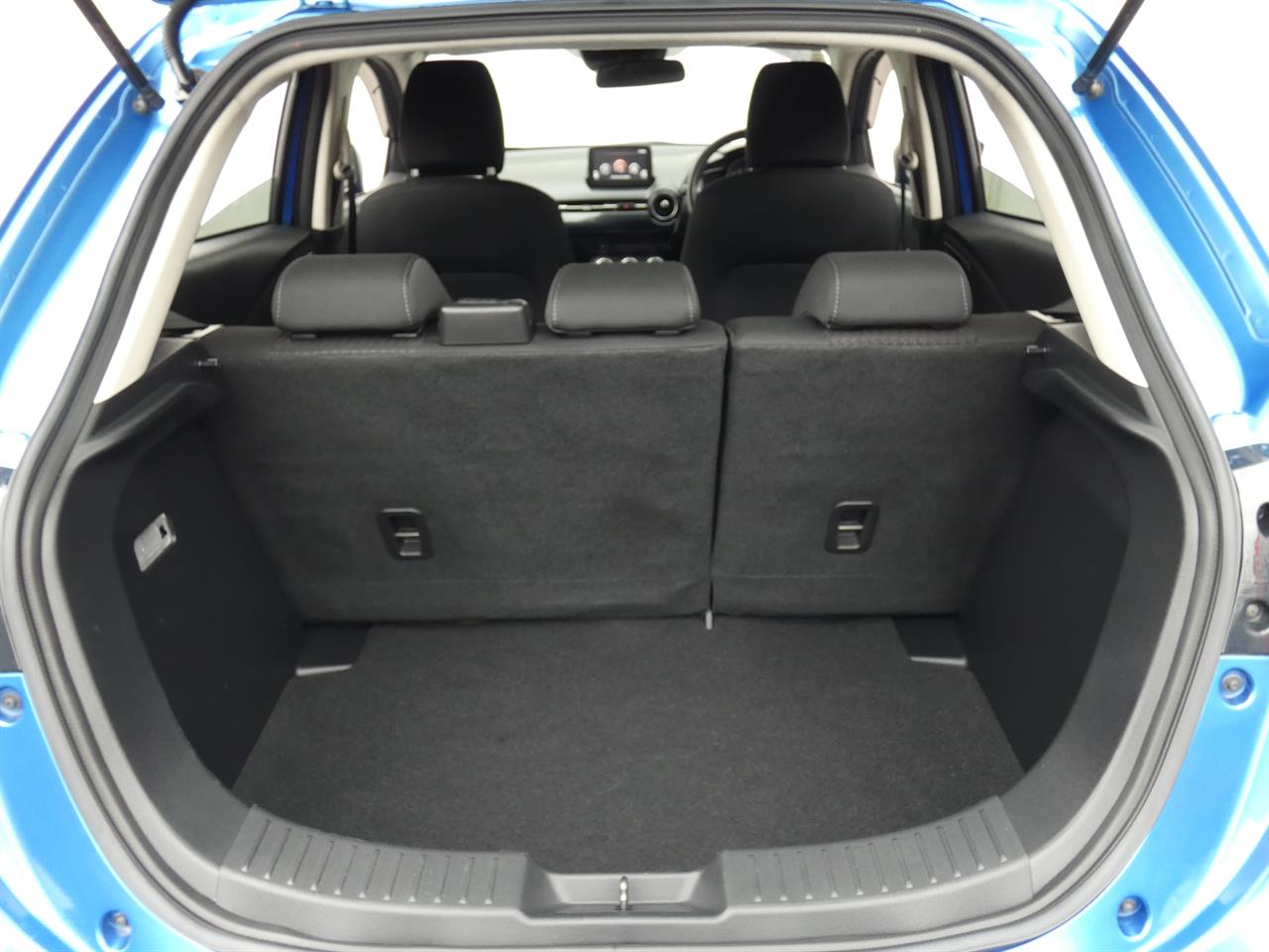 2018 Mazda DEMIO