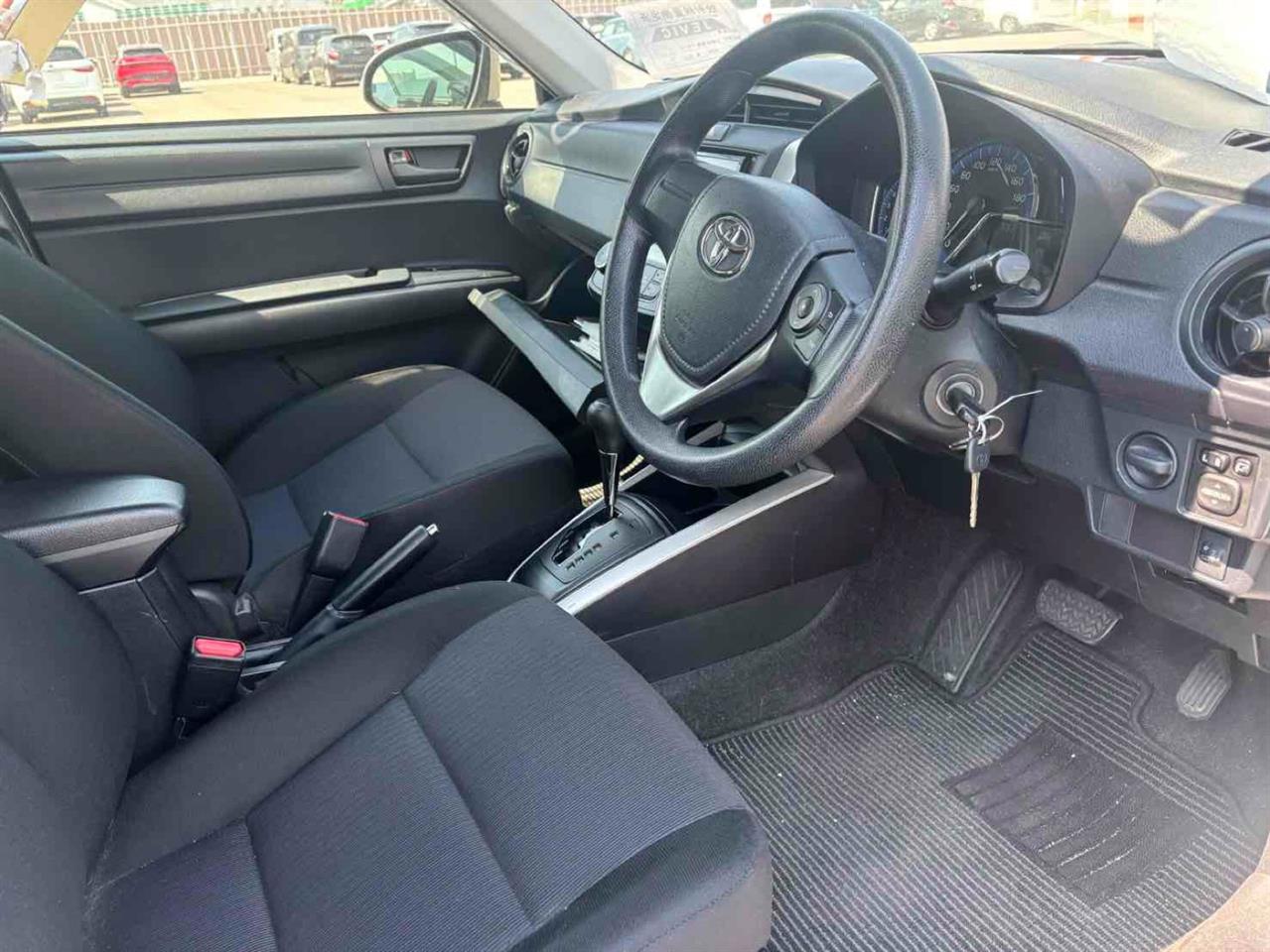2017 Toyota COROLLA