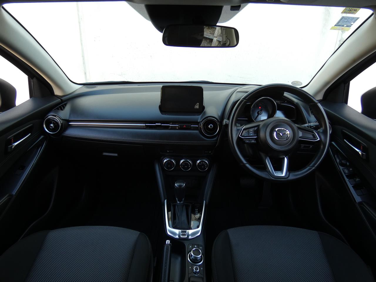 2017 Mazda DEMIO