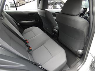 2020 Toyota COROLLA - Thumbnail