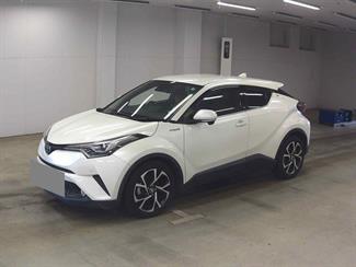 2017 Toyota C-HR - Thumbnail