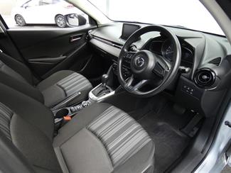 2020 Mazda 2 - Thumbnail